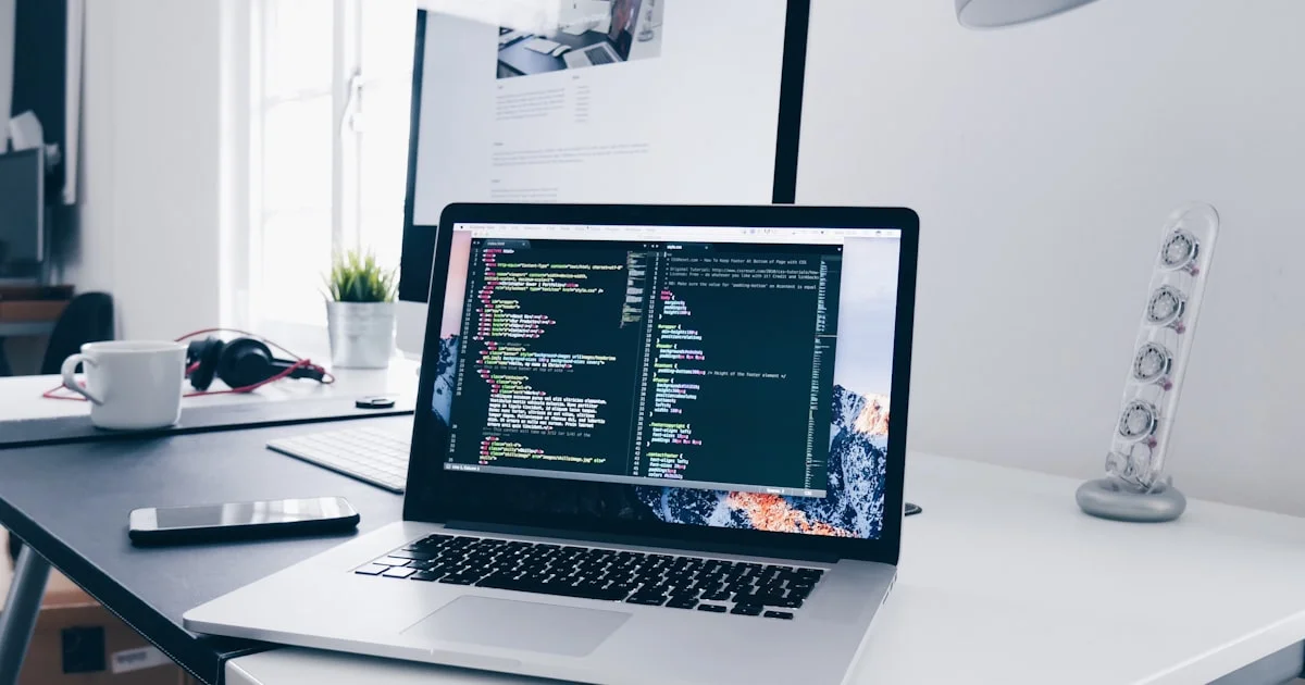 Berapa Biaya Buat Website Toko Komputer & Laptop? Panduan Harga & Tips Pilih Jasa